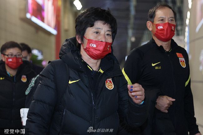 精品国产二区